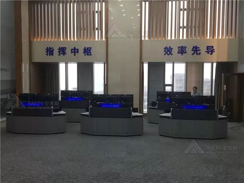 安貝斯<a href=http://www.mice-photography.com target=_blank class=infotextkey>控制臺</a>